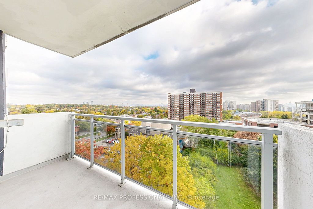 Photo of 151 La Rose Avenue #907, Toronto, ON M9P 1B3 (MLS # W12498946)