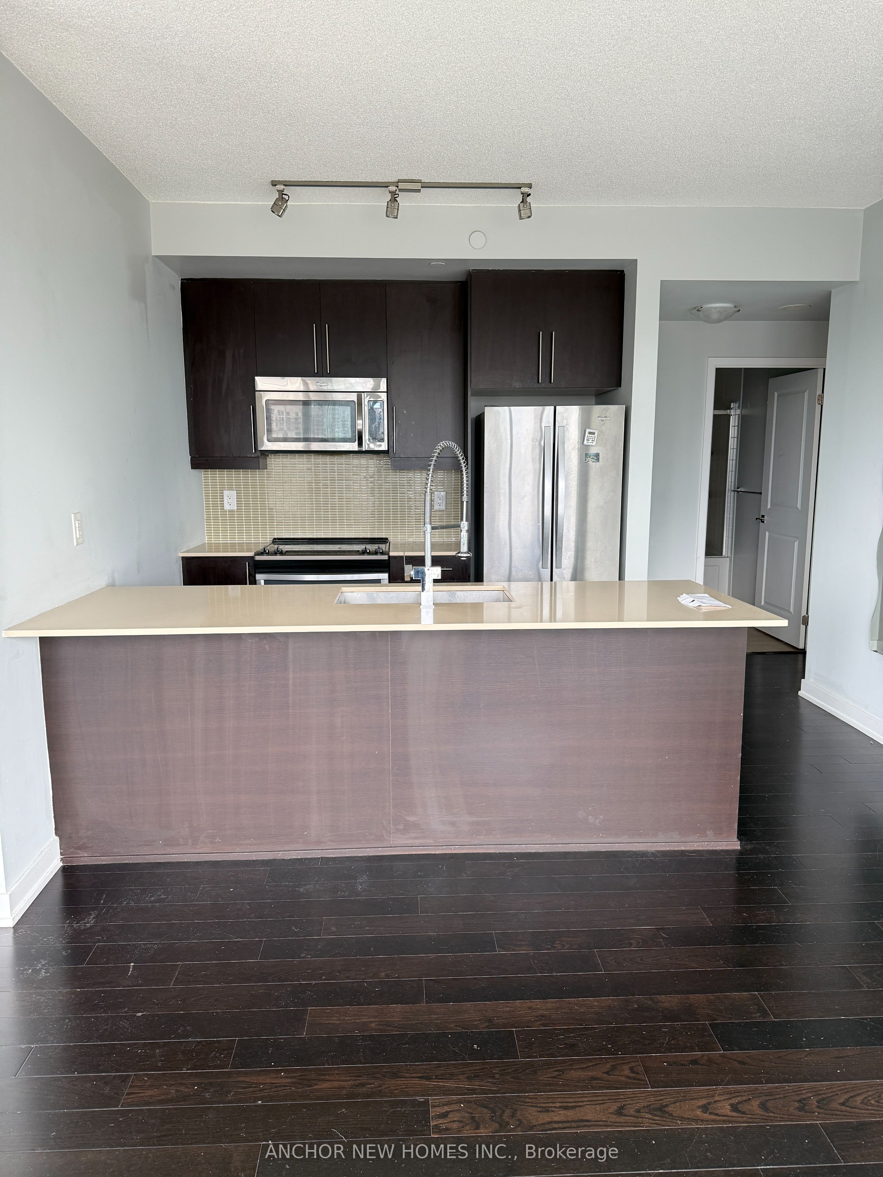 4011 Brickstone Mews 2107