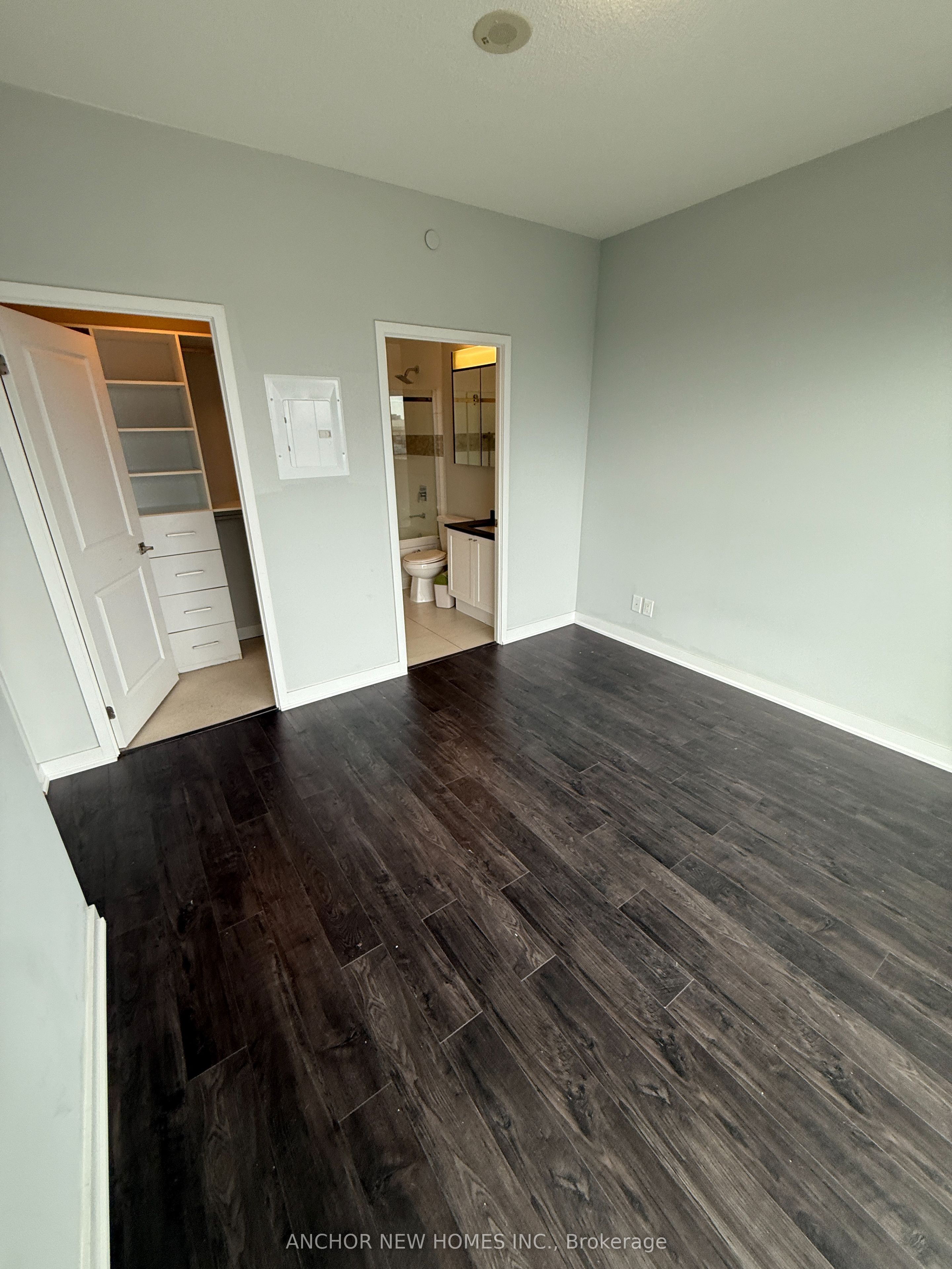 4011 Brickstone Mews 2107