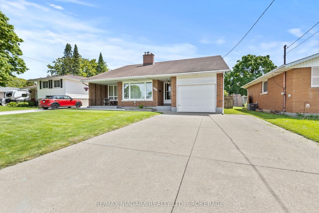 Photo of 6628 Argyll Crescent, Niagara Falls, ON L2G 5E7 (MLS # X12681936)