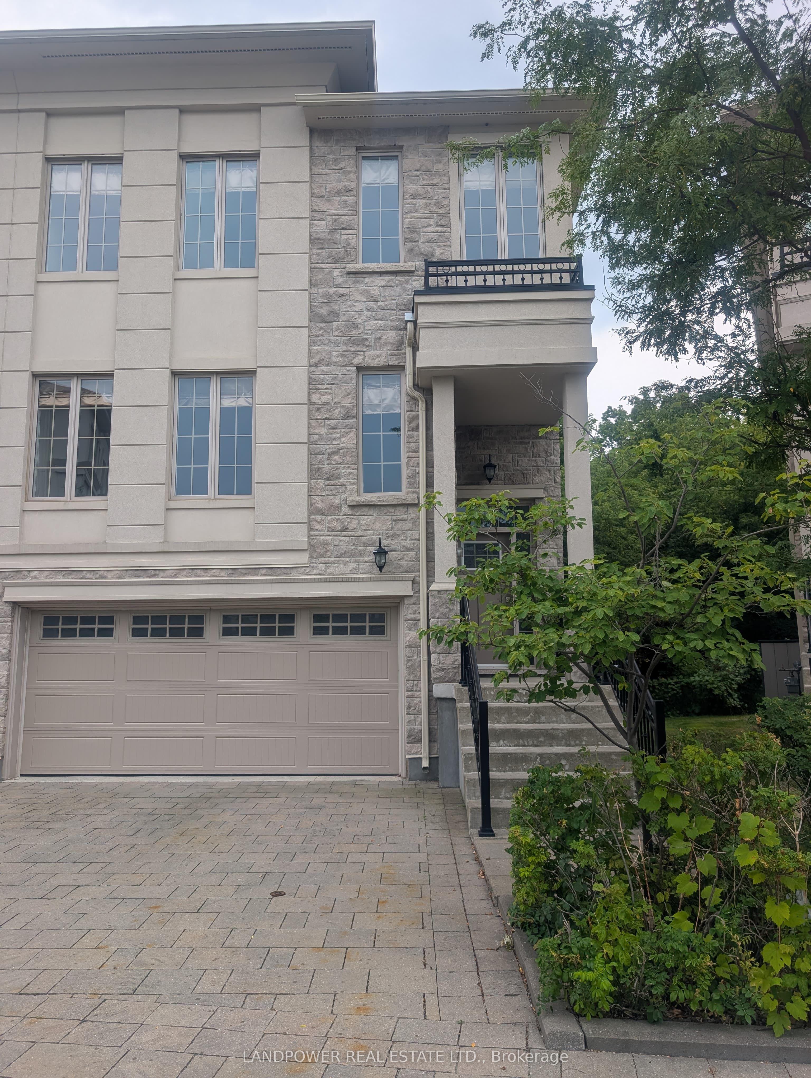 28 Plowman Lane