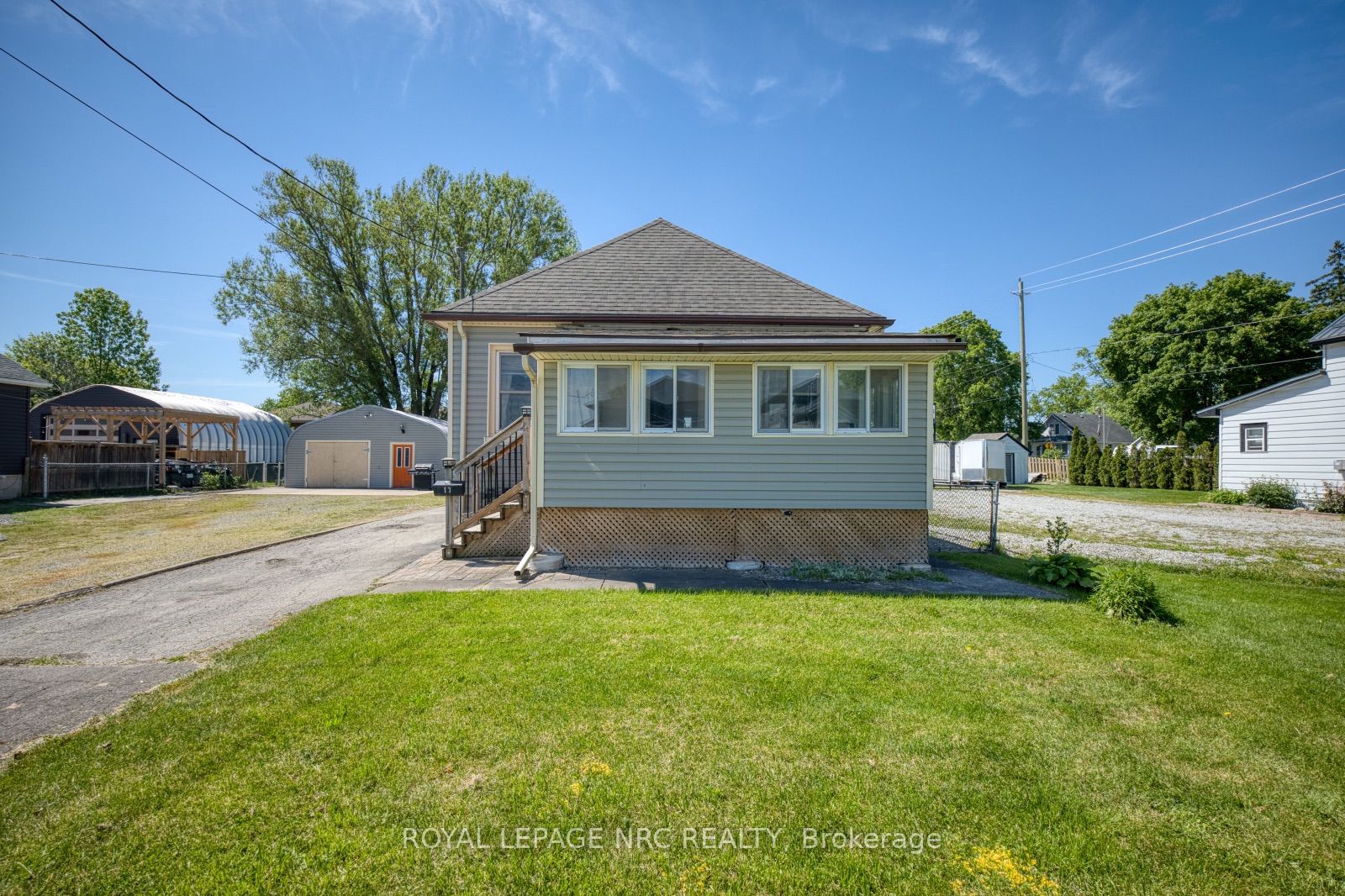 17 HURON Street