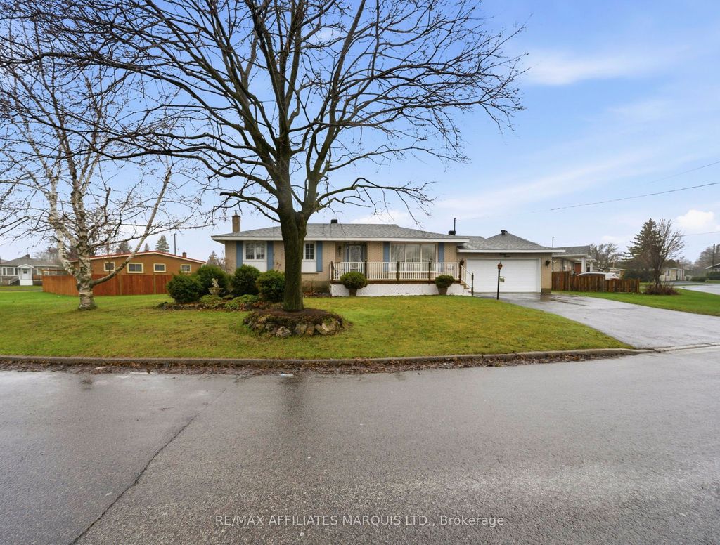 Photo of 1212 Brodeur Street, Cornwall, ON K6J 4Z2 (MLS # X13009714)