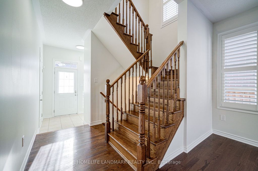 Photo of 1391 Whitney Terrace, Milton, ON L9E 0B8 (MLS # W13032336)