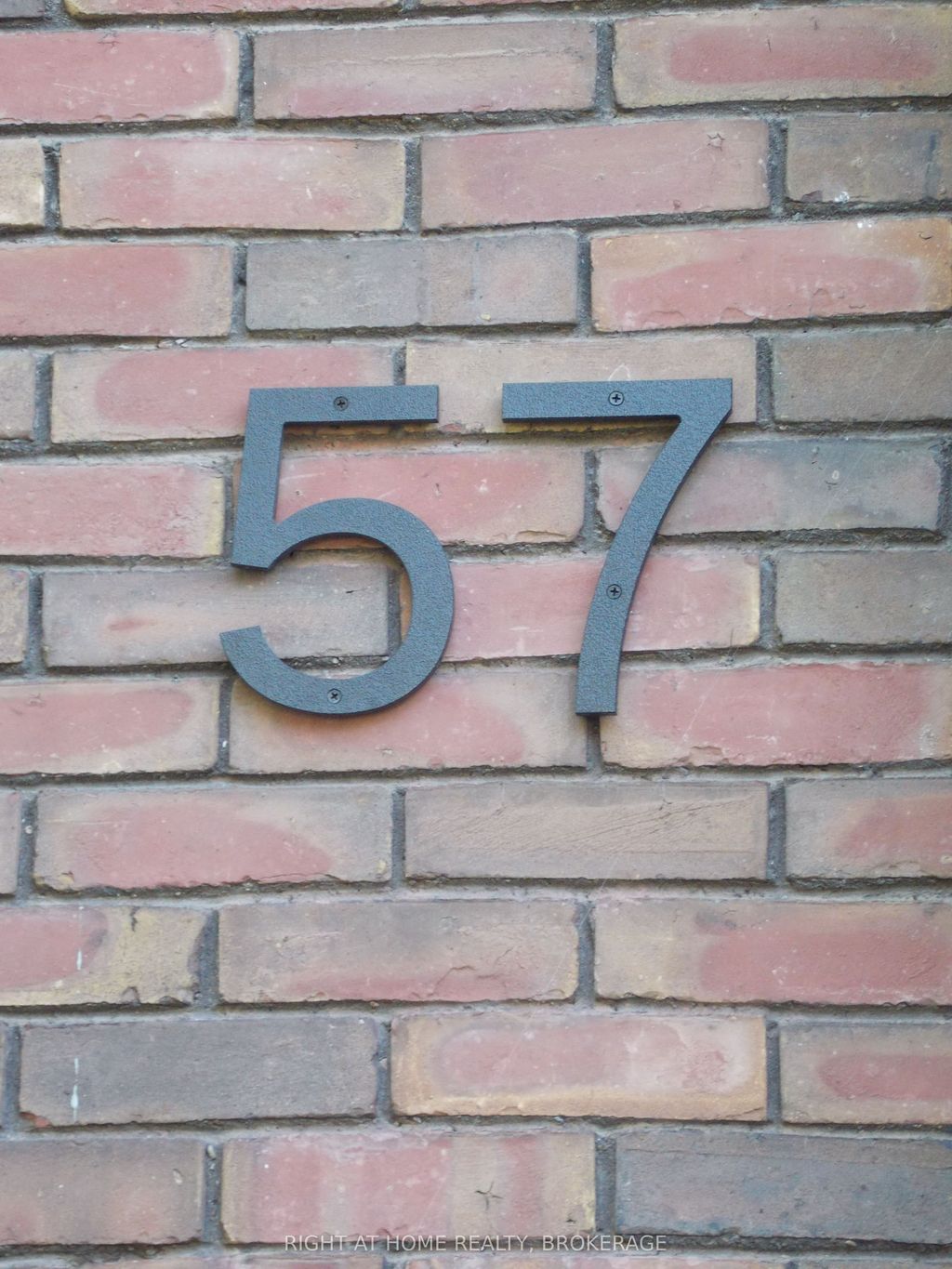 Photo of 57 Edgar Street, Welland, ON L3C 1S6 (MLS # X12979180)