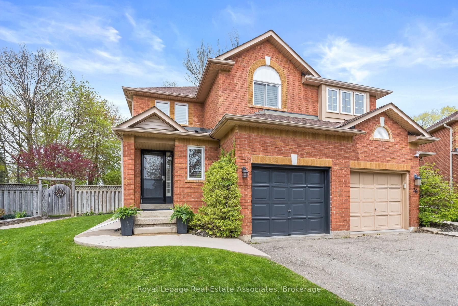 28 Gilmer Court