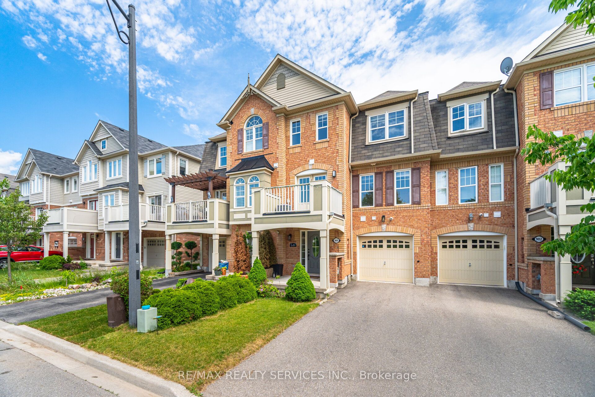 900 Brassard Circle