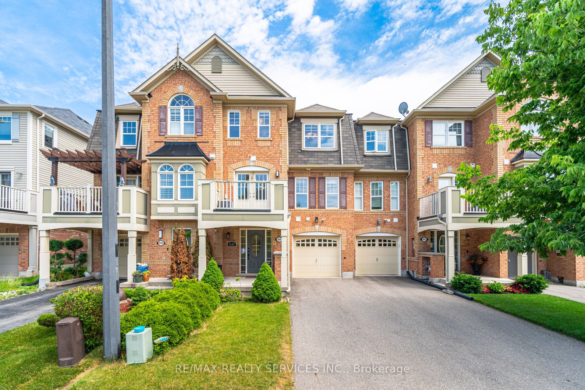 900 Brassard Circle