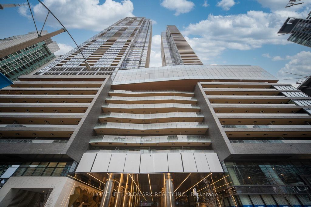 Photo of 1 Concord Cityplace Way #2315, Toronto, ON M5V 0X3 (MLS # C12596426)