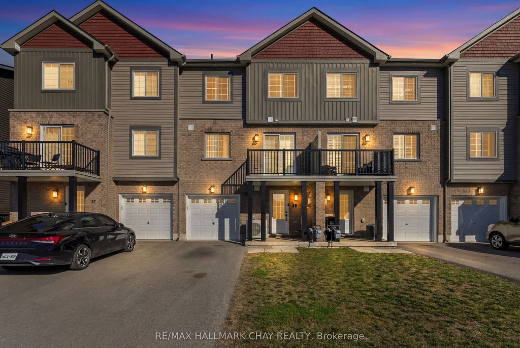 Photo of 39 Kodiak Terrace, Barrie, ON L9J 0J4 (MLS # S13038276)