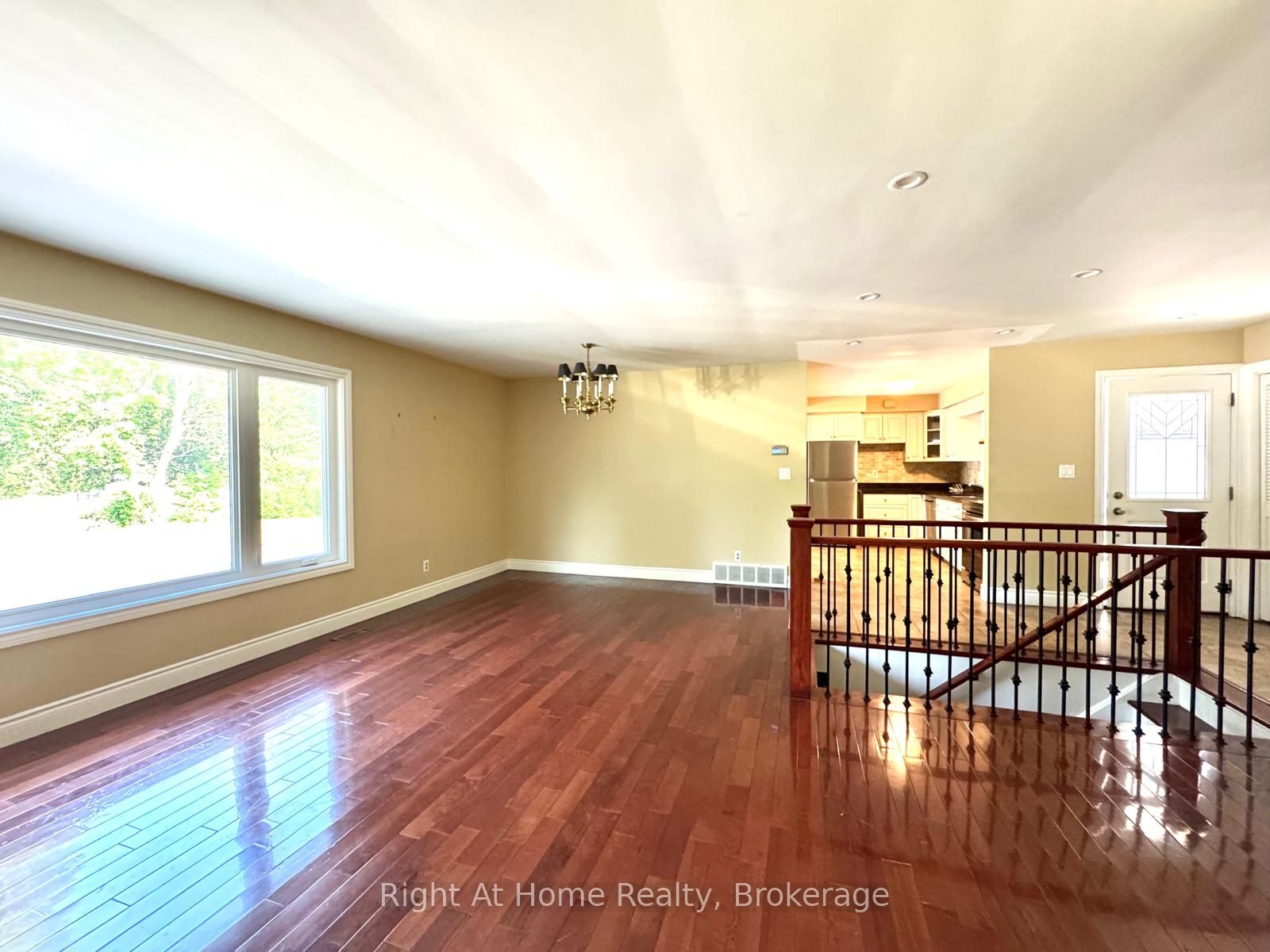 4054 Apple Valley Lane