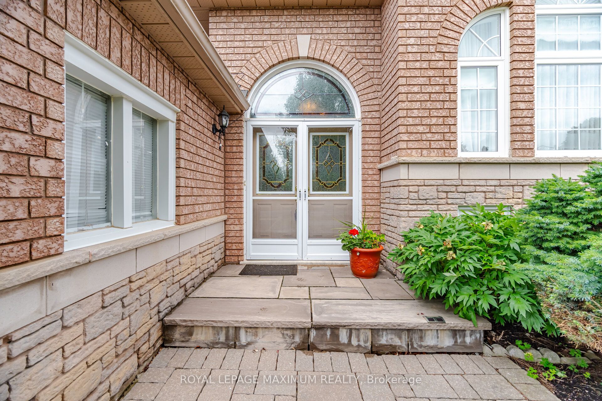 34 Kirkwood Crescent