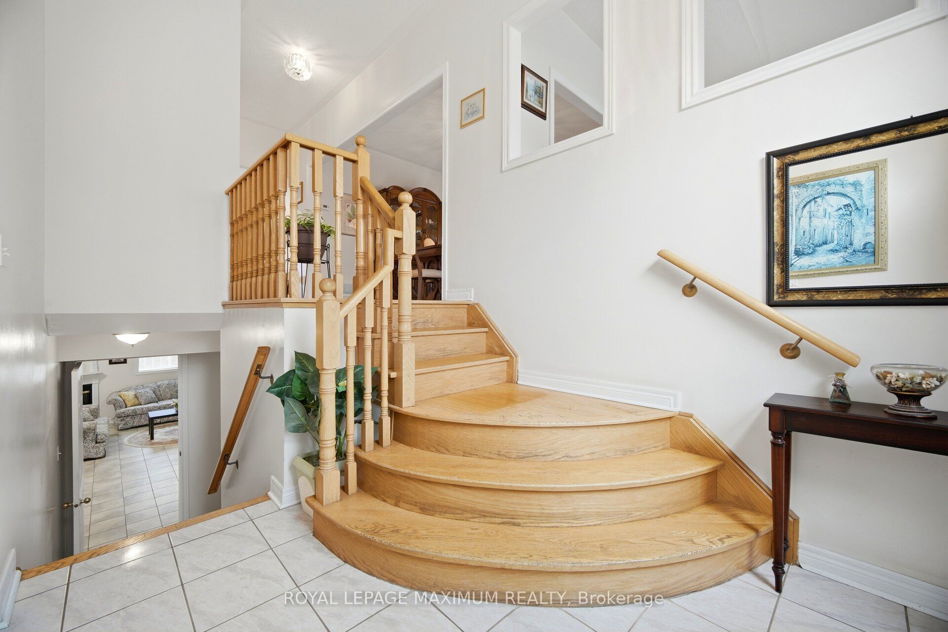 34 Kirkwood Crescent