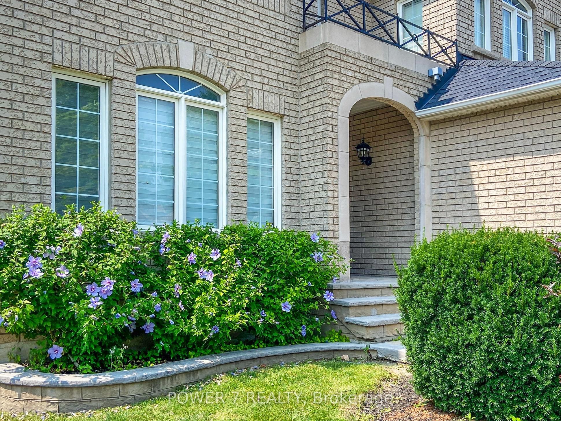 8 Mumberson Court