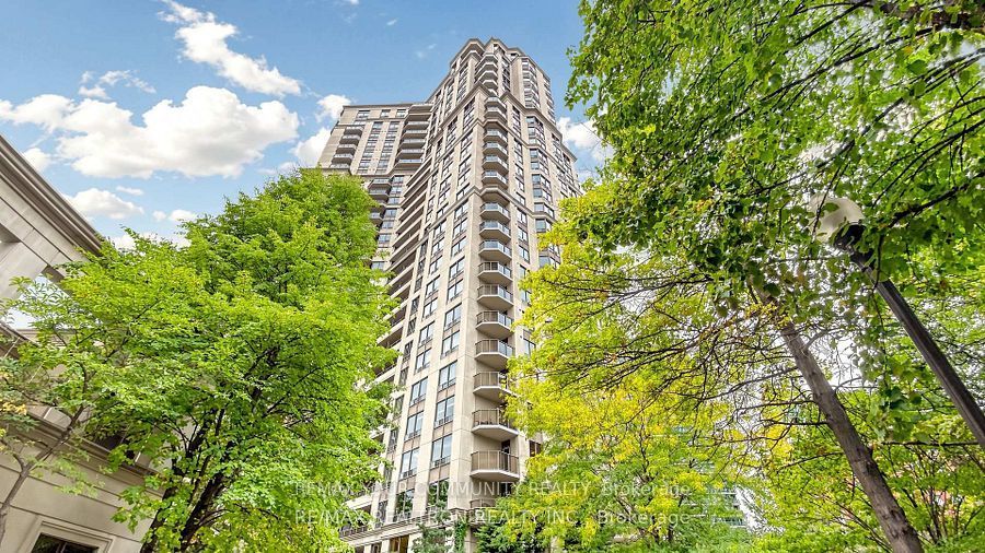 78 Harrison Garden Boulevard 103
