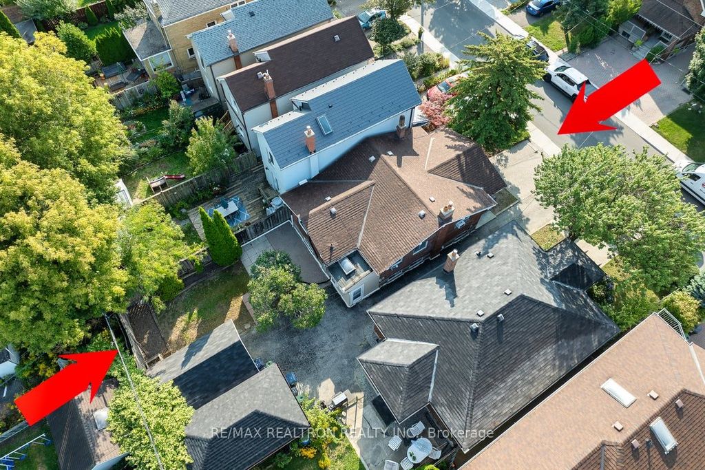 Photo of 152 Gloucester Grove, Toronto, ON M6C 2B1 (MLS # C12399405)