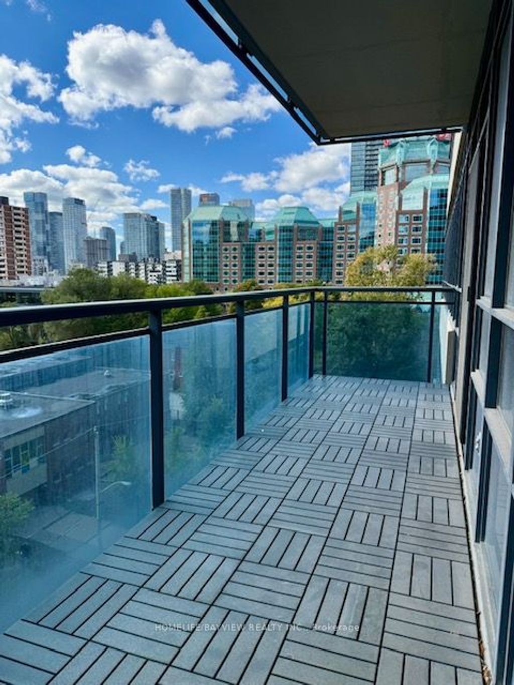 Photo of 28 LINDEN Street #605, Toronto, ON M4Y 0A4 (MLS # C12455952)