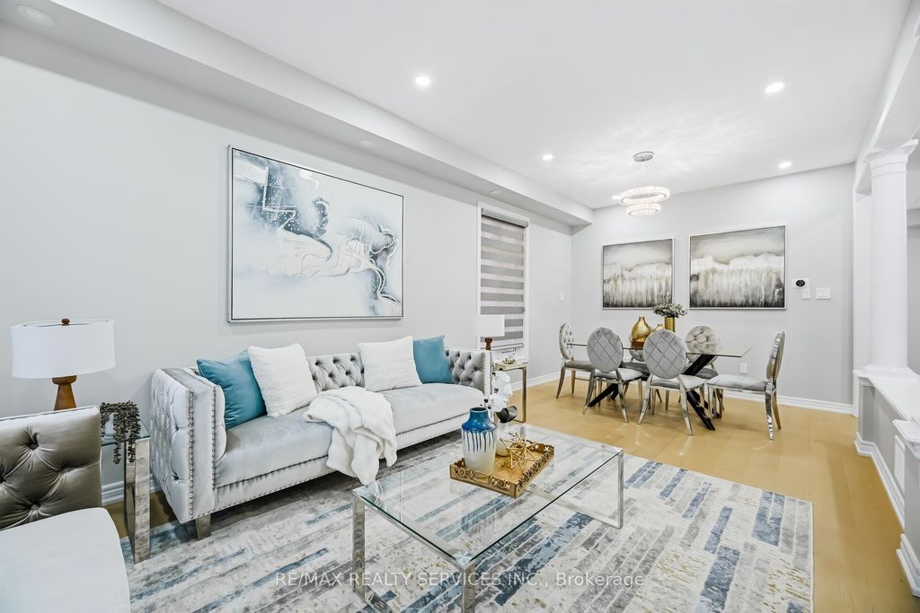 Photo of 158 Southlake Boulevard, Brampton, ON L6V 4S3 (MLS # W12907318)