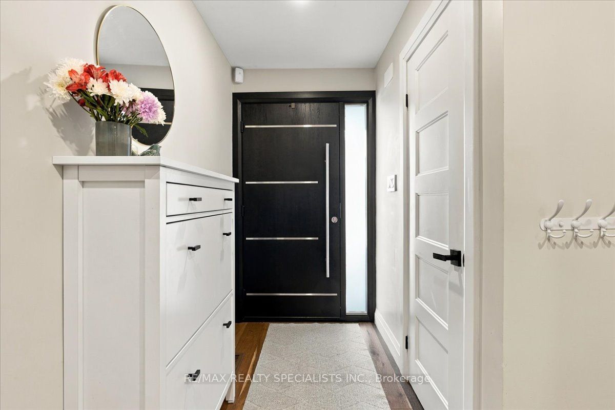 1131 Highgate Place