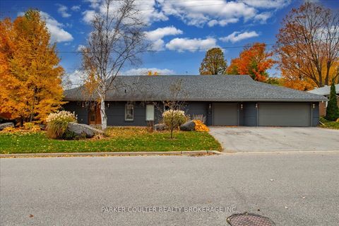 Property photo of 88 cook street, barrie, ON l4m 4g6