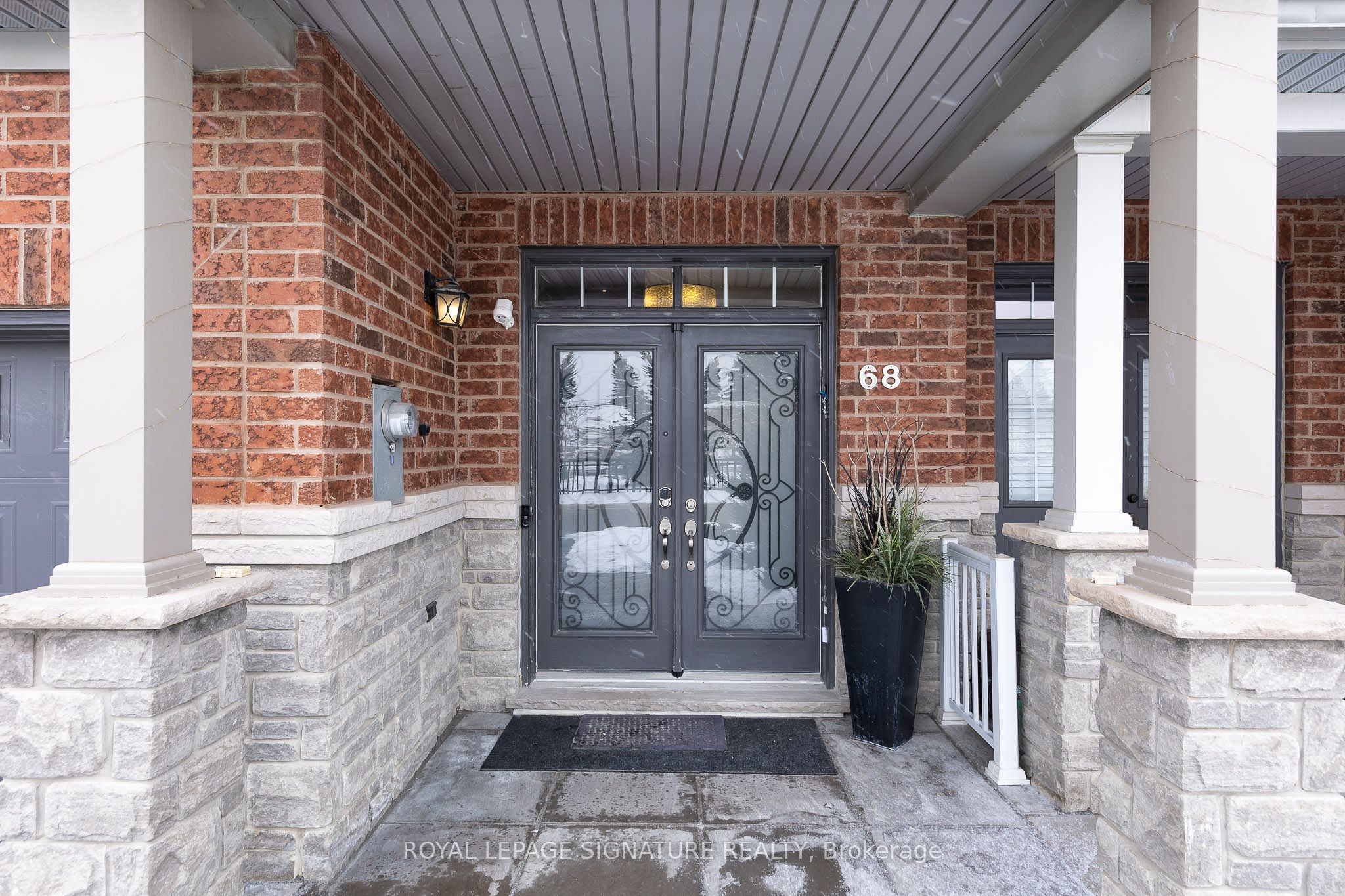 68 White Beach Crescent