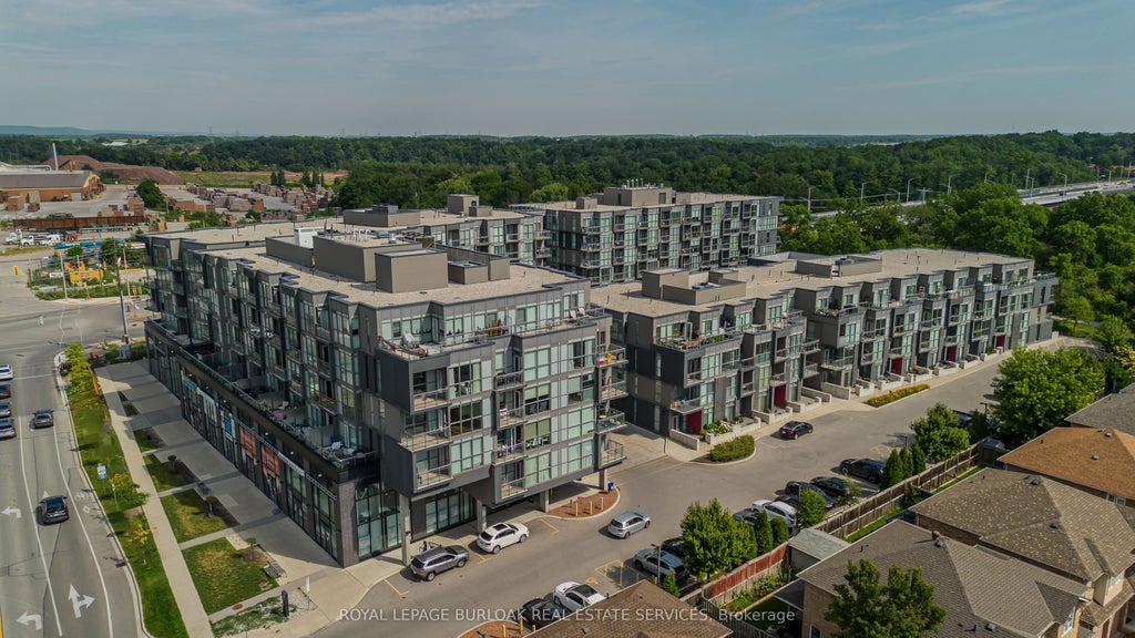 Photo of 5220 Dundas Street #D509, Burlington, ON L7L 0J4 (MLS # W14130270)