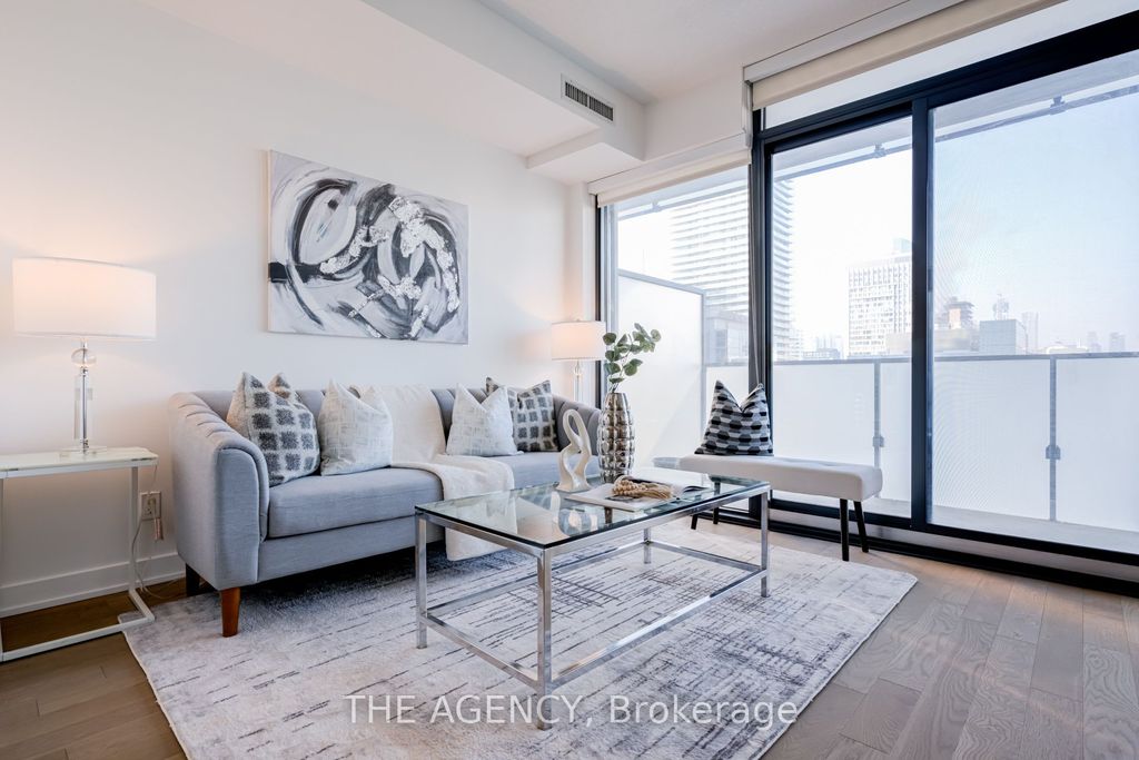 Photo of 25 Richmond Street E #2214, Toronto, ON M5C 0A6 (MLS # C12799446)
