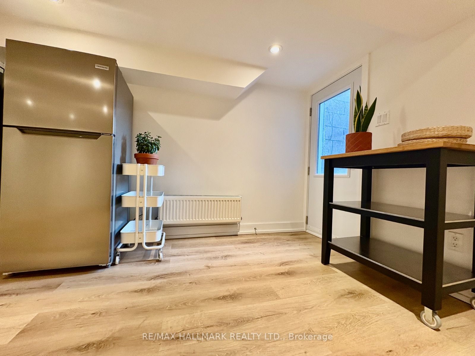 62 Palmerston Avenue Lower