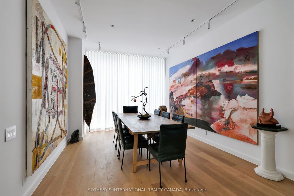 Photo of 323 St Clair Avenue E, Toronto, ON M4T 1P3 (MLS # C13111062)