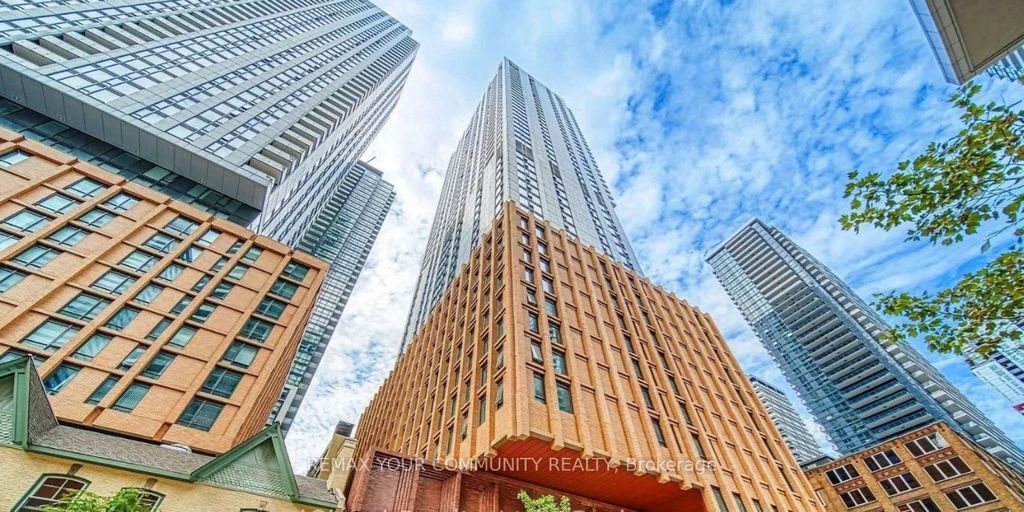 Photo of 28 Widmer Street #4727, Toronto, ON M5V 0T2 (MLS # C12939838)