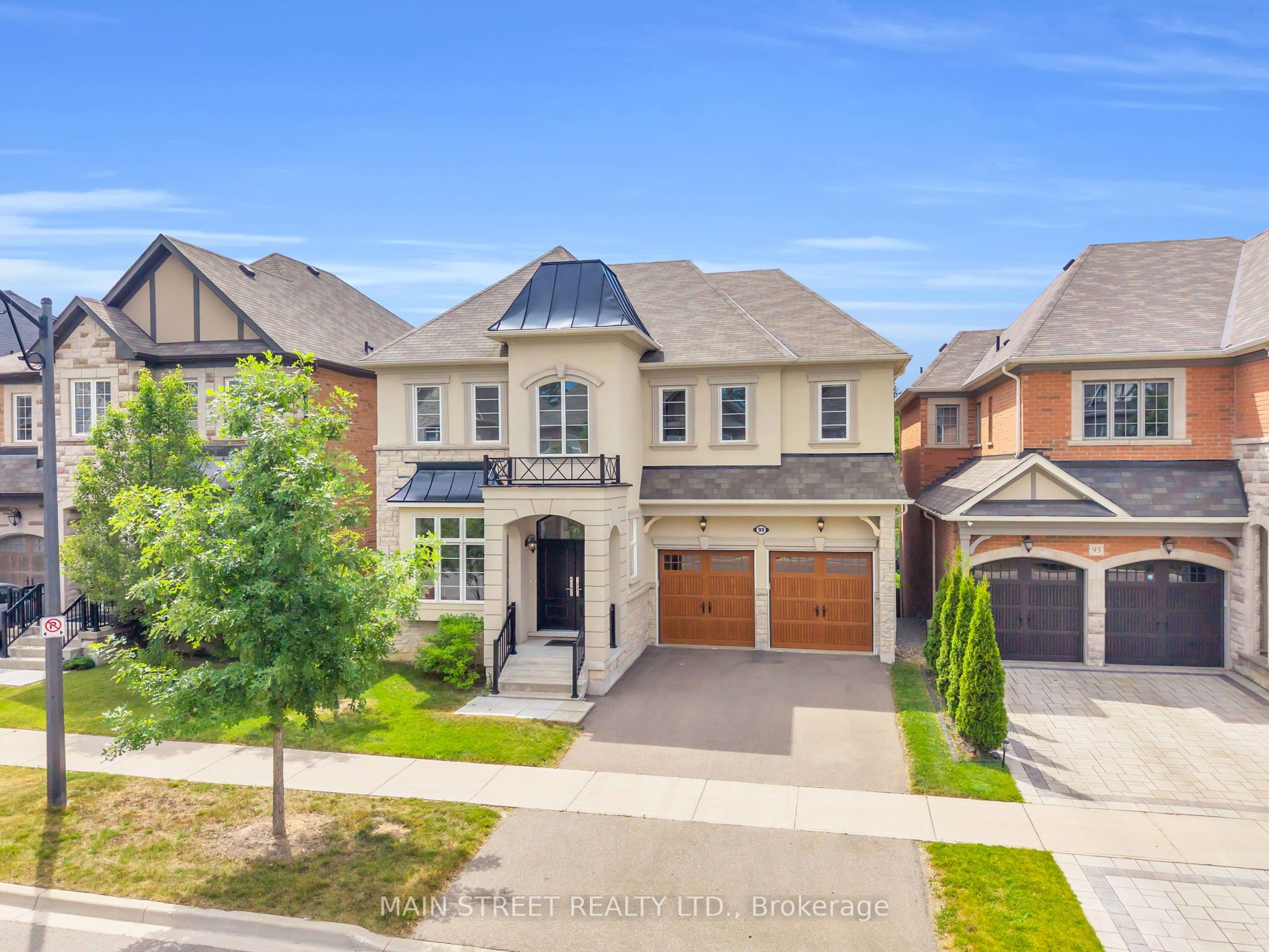 99 Bridgepointe Court