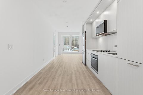 25 Cordova Avenue 315 Toronto ON M9A 0E5