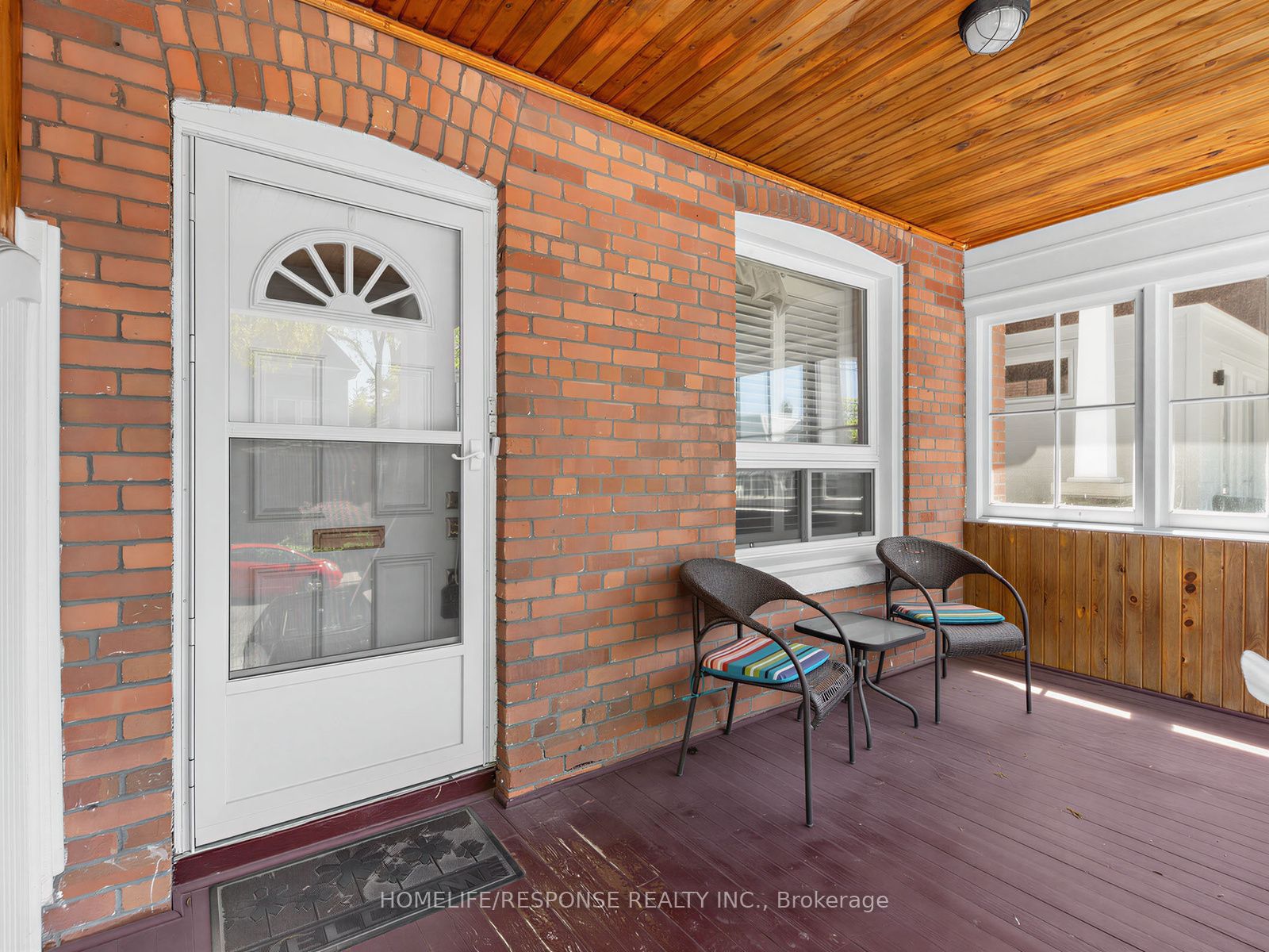 127 Lee Avenue