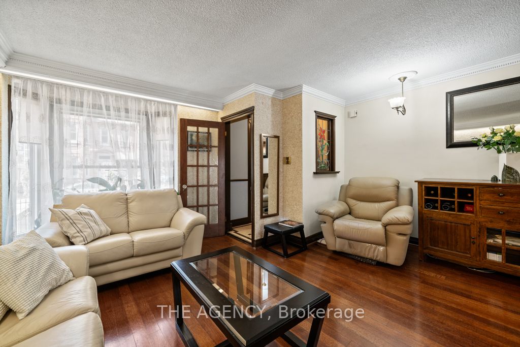 111 Seaton Street