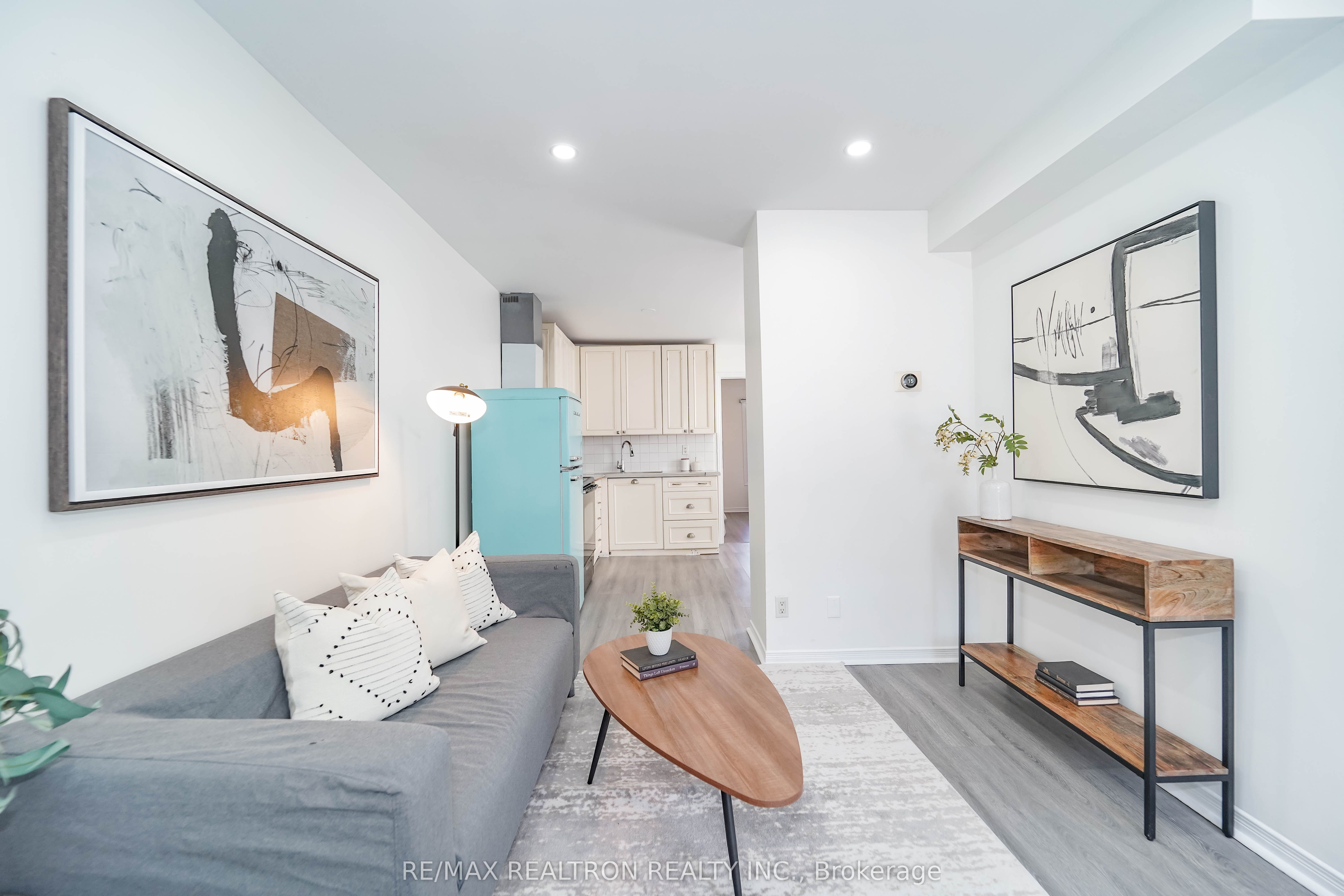 47 Greendale Avenue Upper