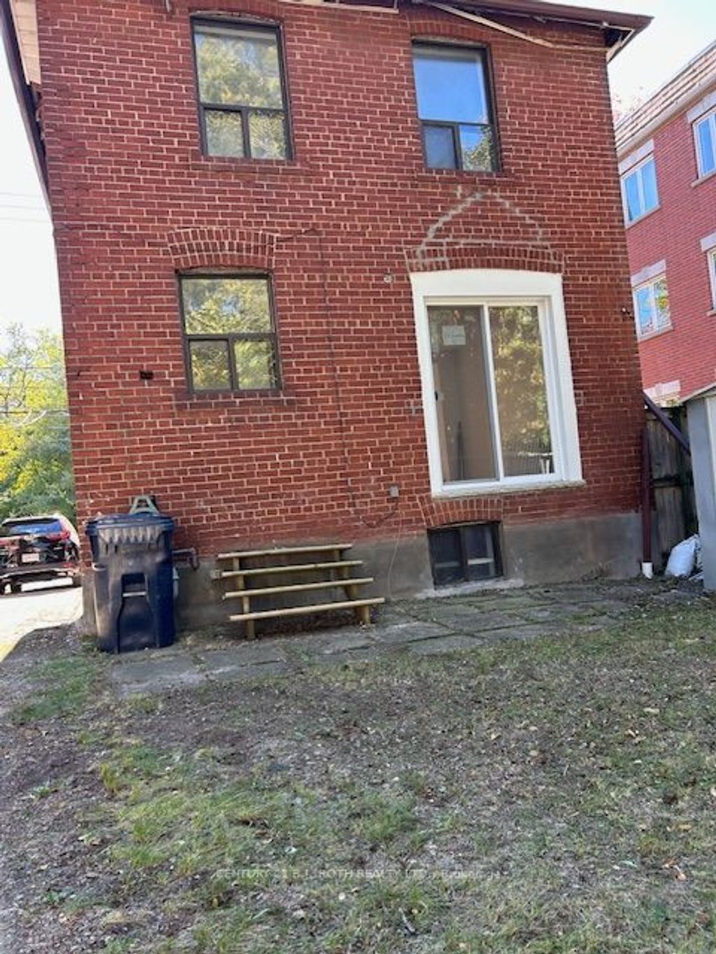 Photo of 740 Kingston Road, Toronto, ON M4E 1R7 (MLS # E12468354)