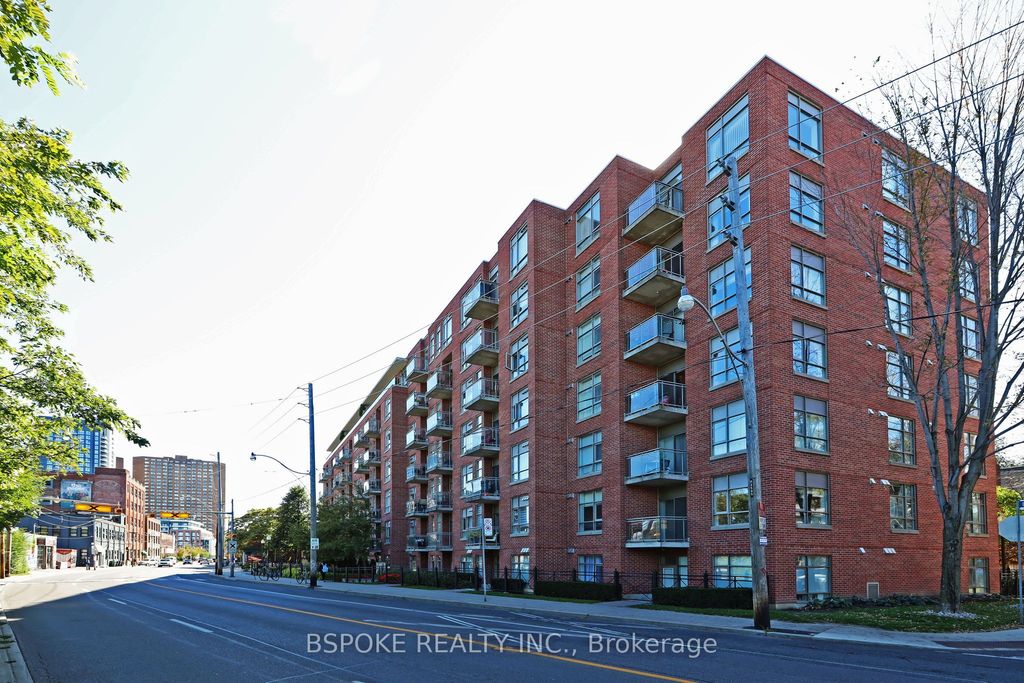 Photo of 2495 Dundas Street W #320, Toronto, ON M6P 1X4 (MLS # W12442316)