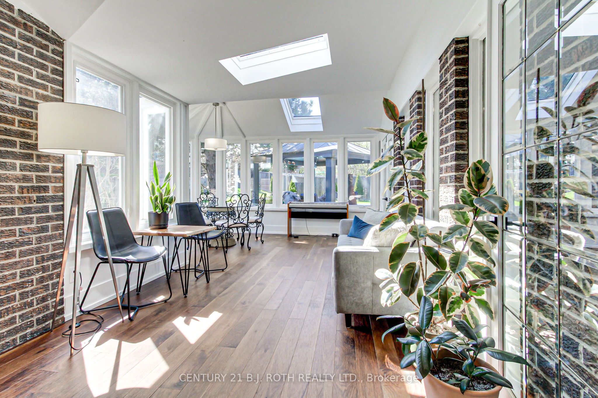2931 Saint Malo Circle