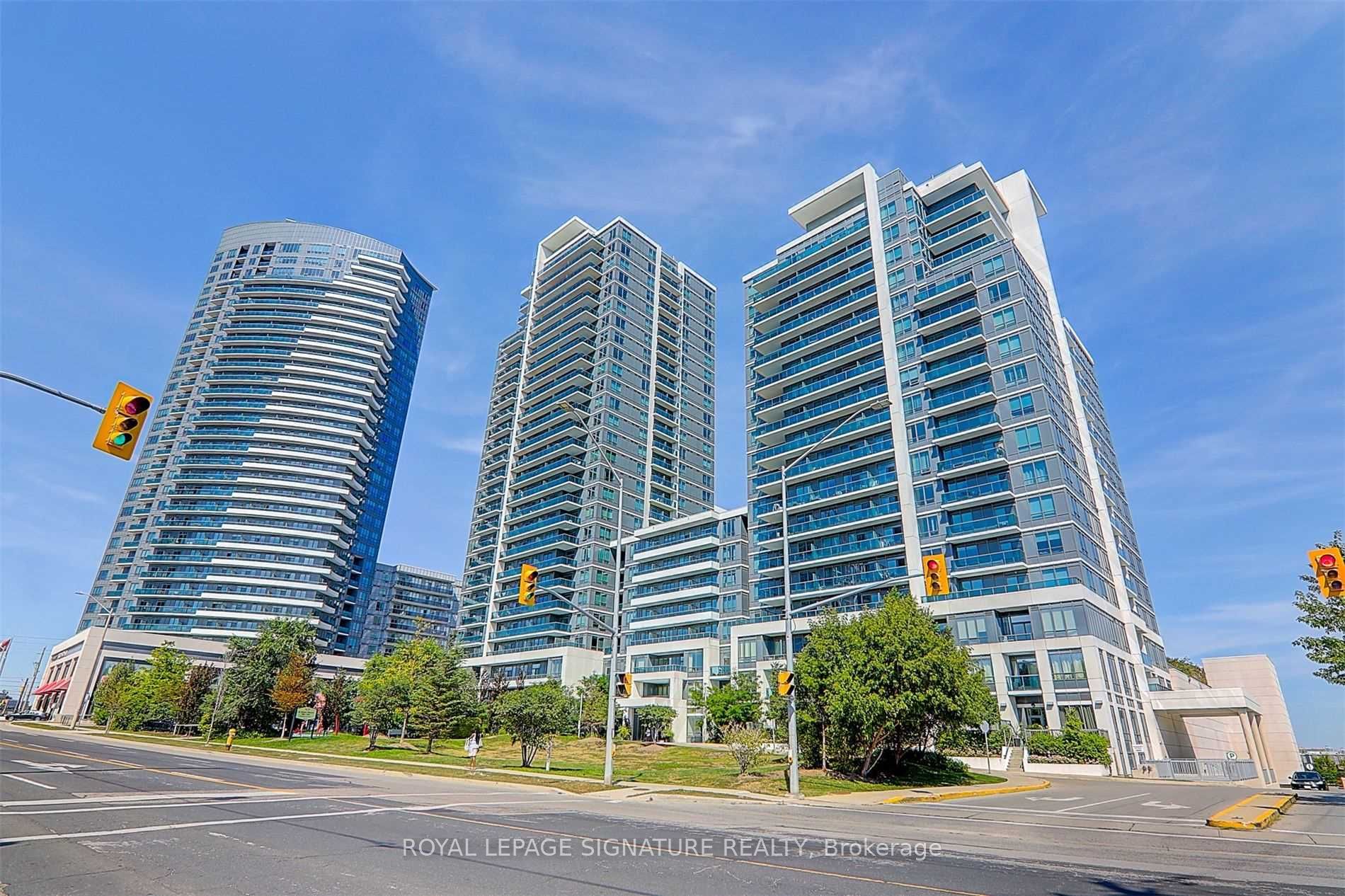 7165 Yonge Street 110