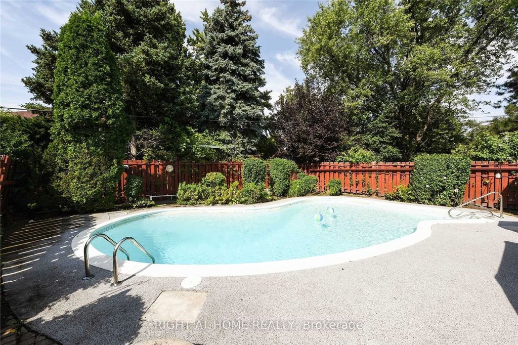 Photo of 21 Mitre Place, Toronto, ON M9R 3C5 (MLS # W13011668)