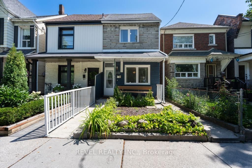 Photo of 255 Franklin Avenue, Toronto, ON M6P 3Z4 (MLS # W13663436)