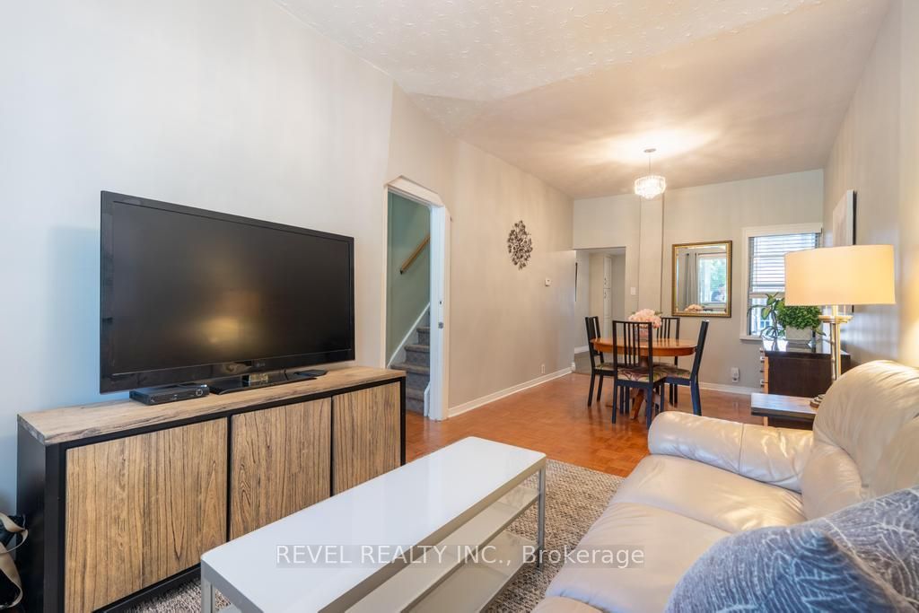 Photo of 255 Franklin Avenue, Toronto, ON M6P 3Z4 (MLS # W13663436)