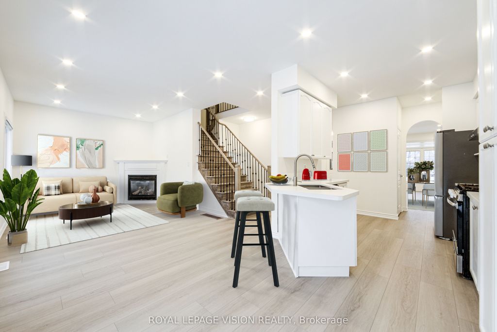 Photo of 124 Alfred Paterson Drive, Markham, ON L6E 1L5 (MLS # N12800520)