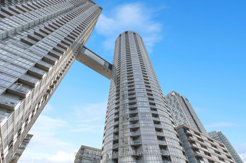 Photo of 21 Iceboat Terrace #4102, Toronto, ON M5V 4A9 (MLS # C12507504)