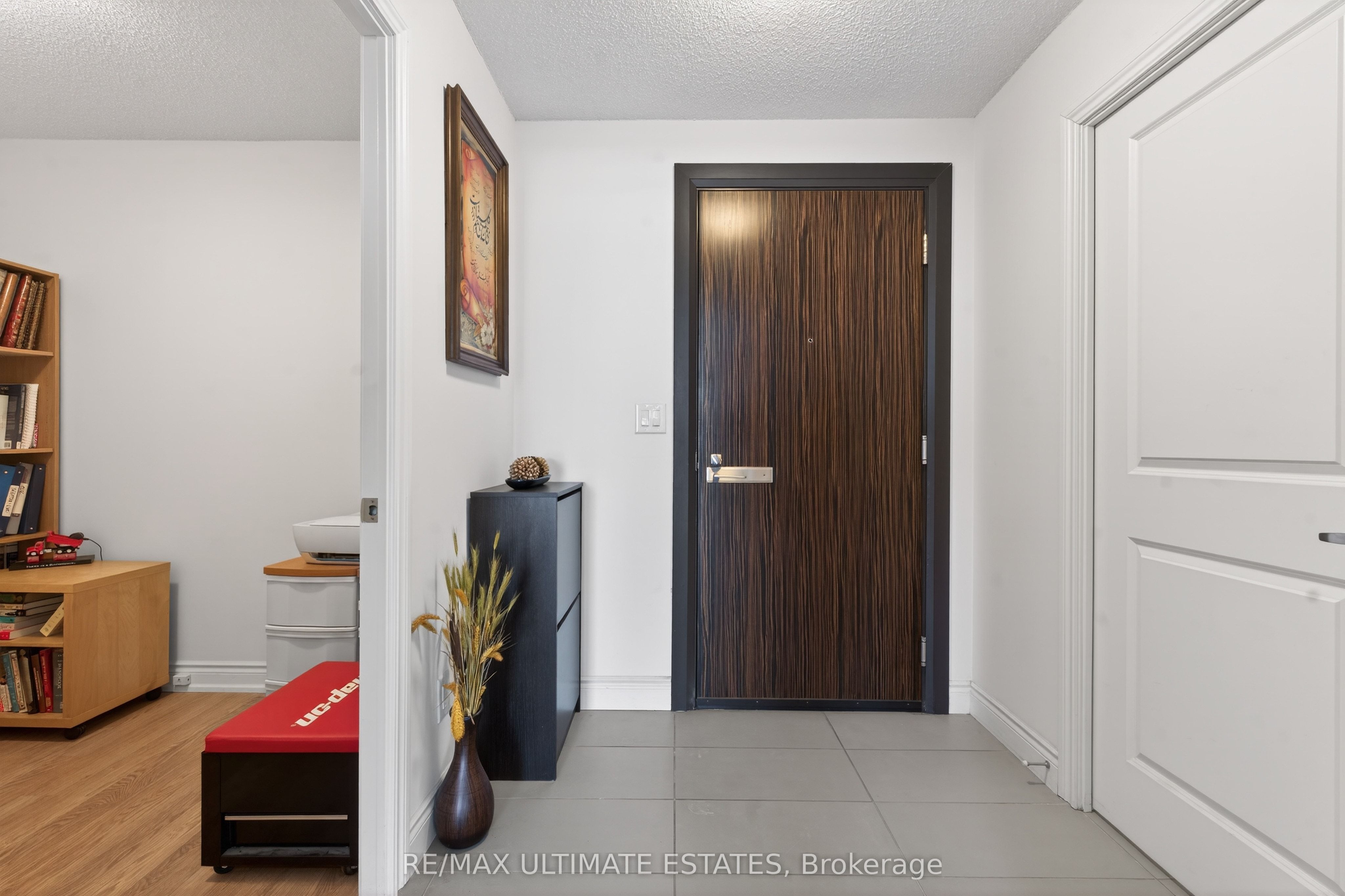 253 South Park Road 709