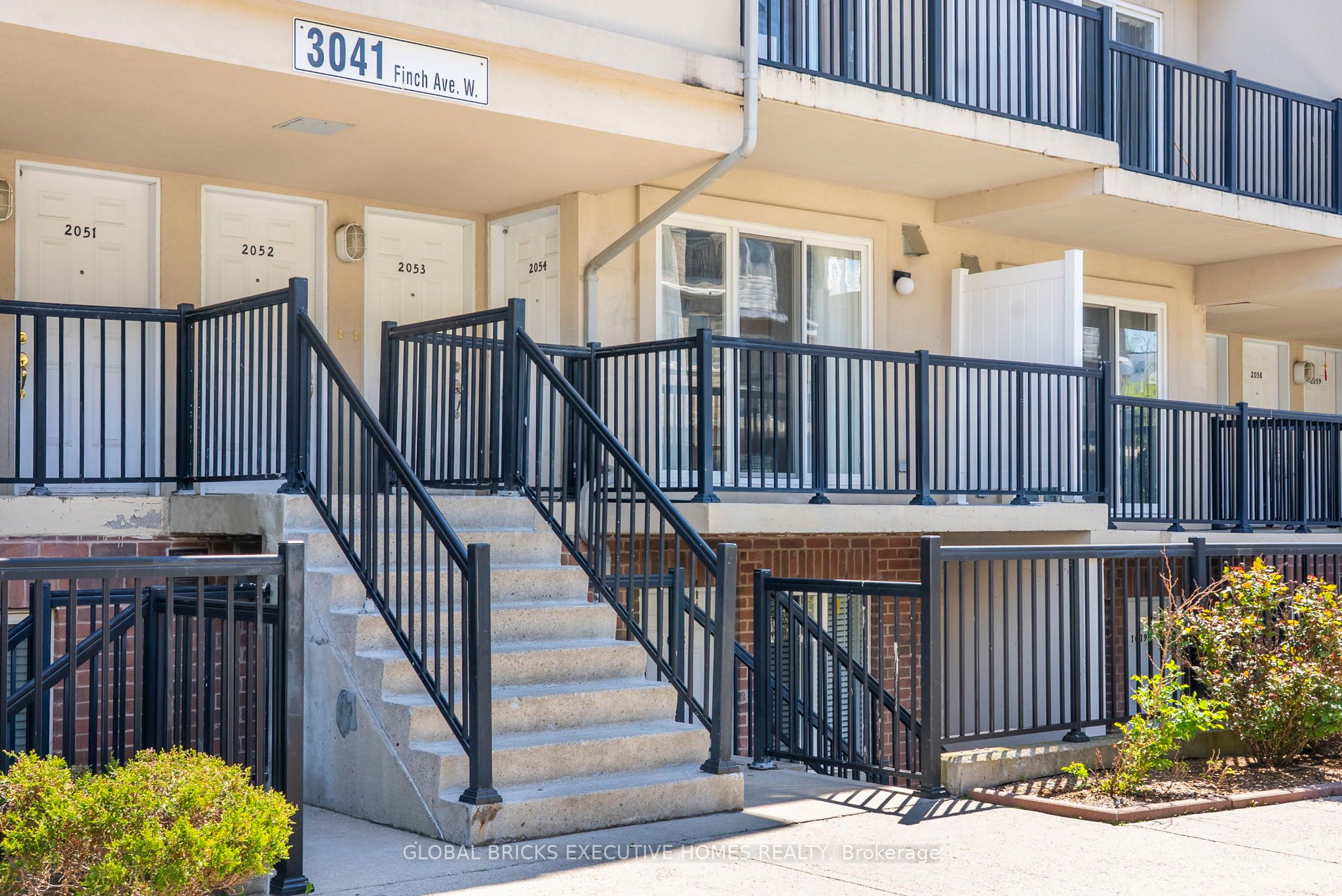 3041 Finch Avenue W 2054