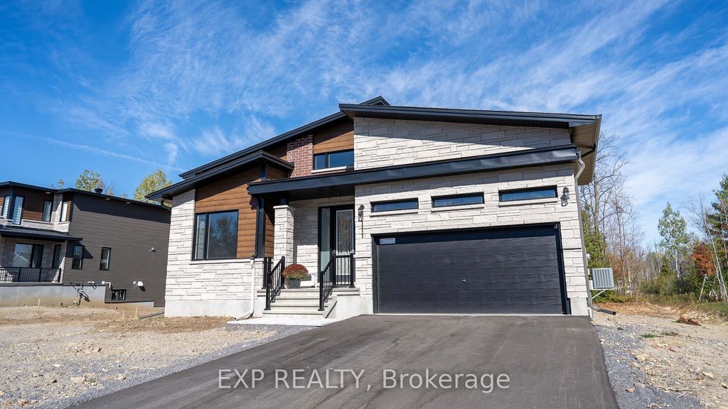 Photo of 111 Frank Fisher Crescent, Mississippi Mills, ON K0A 1A0 (MLS # X12629038)