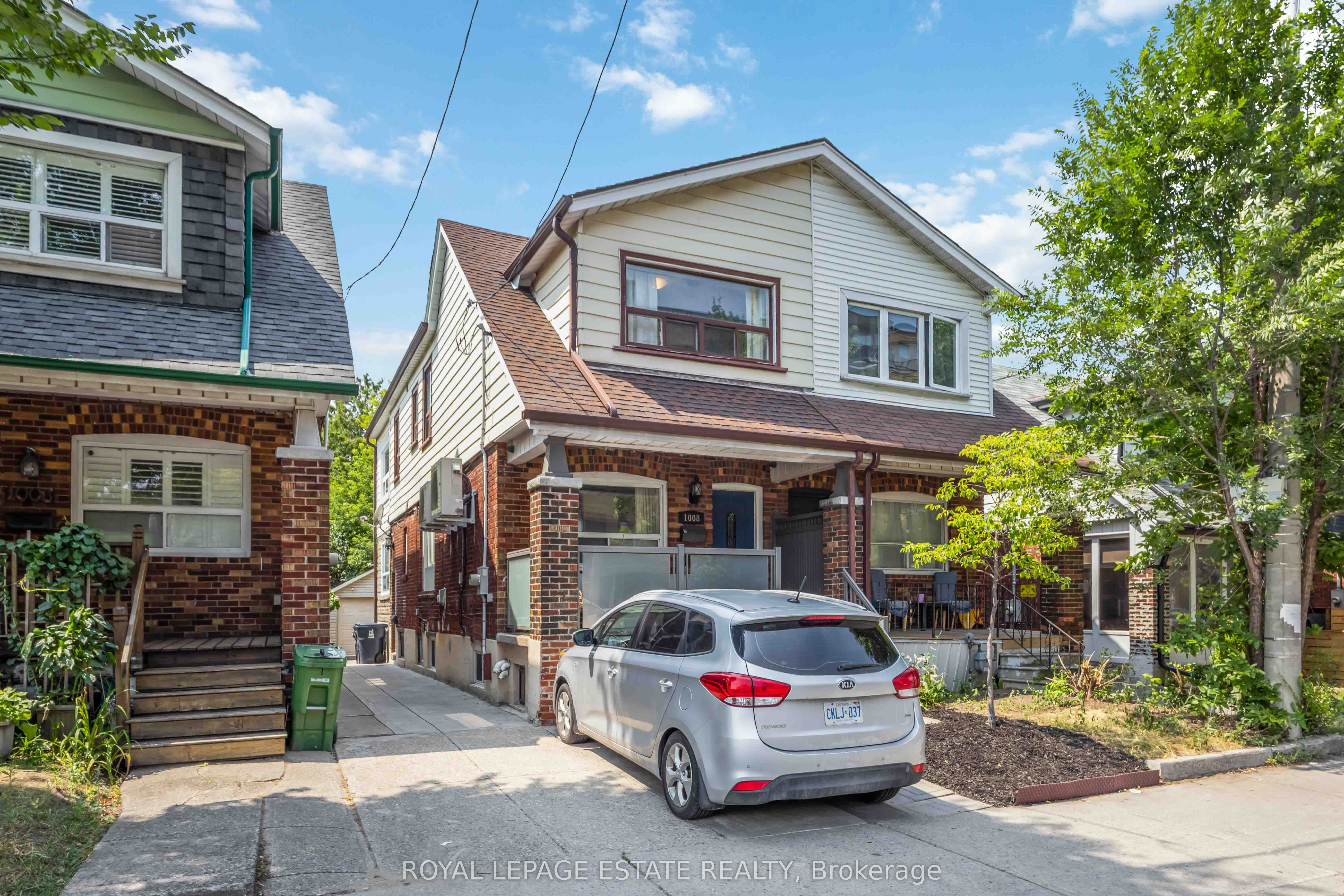 1008 Woodbine Avenue