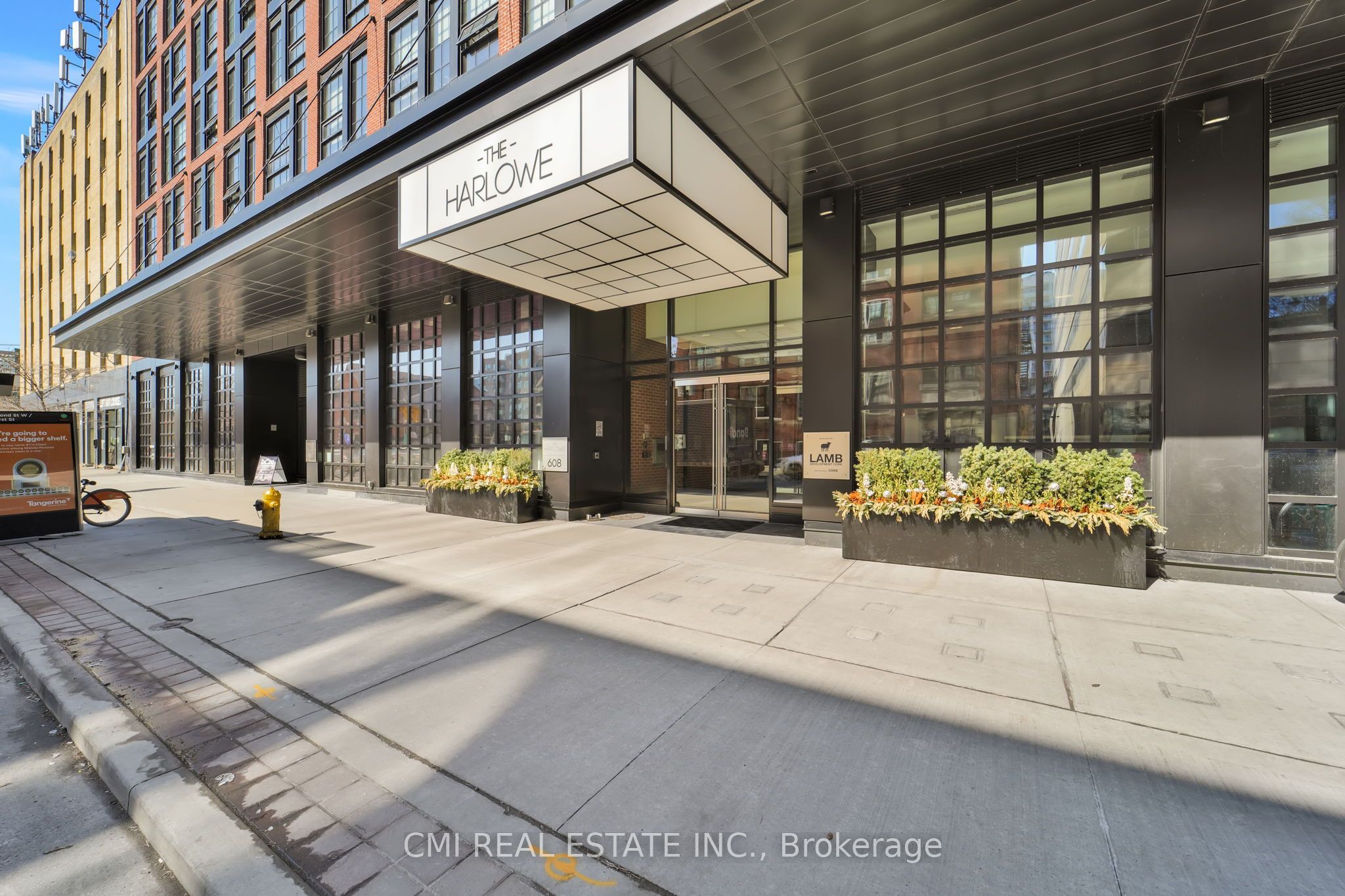 608 Richmond Street W 1310