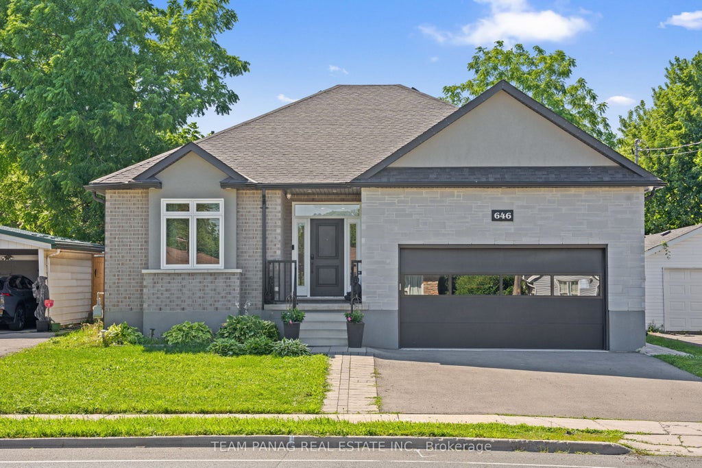 Photo of 646 West 5th Street, Hamilton, ON L9C 3R2 (MLS # X13538896)
